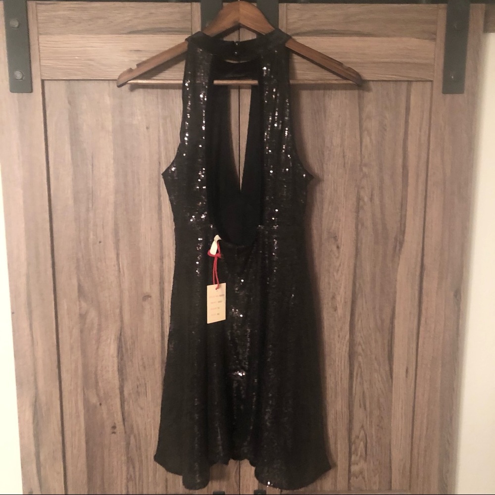 Raga After Dark High Neck Sequin Dress - Picture 11 of 12